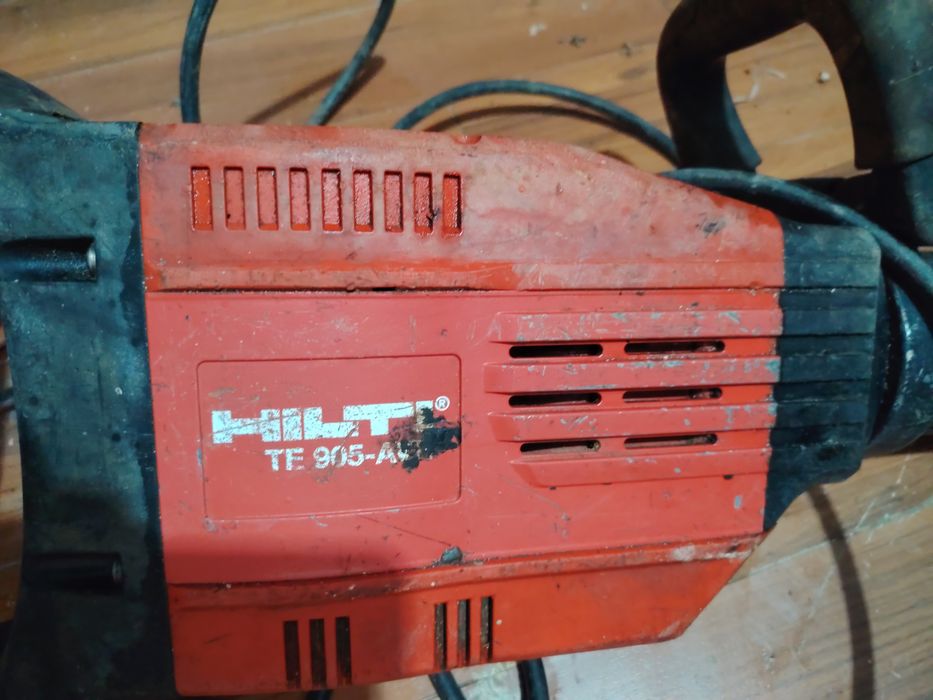 Vând picamar Hilti