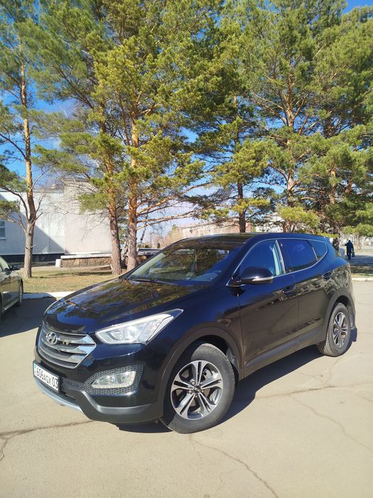 Продам hyundai santa fe 2014 года