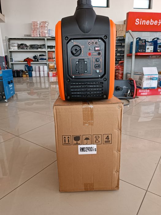 Бензиновый генератор бесшумный 2кв