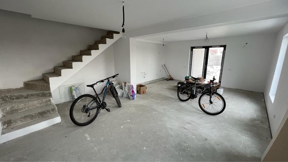 Vand duplex Bazosu Nou