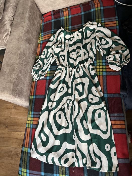 Продам вечерние платья