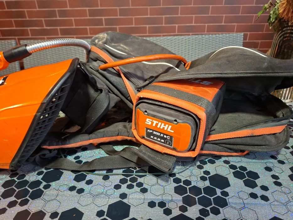 Suflanta Stihl BGA 100