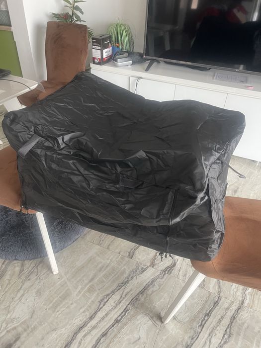 Folie rezistenta la apa pentru cusca