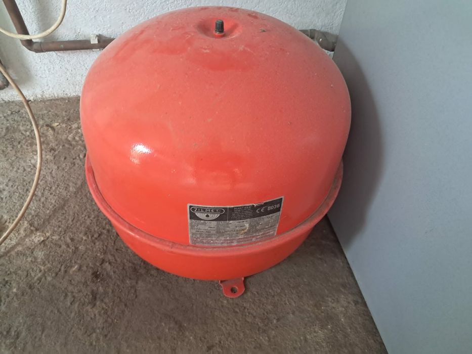vand centrala pe lemne  marca feroli