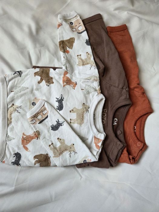 Bluze C&A pentru bebelusi măsura 62