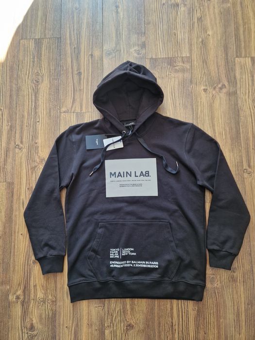 Страхотна мъжка блуза суитчър с качулка размер S M L XL 2XL

Размер S,