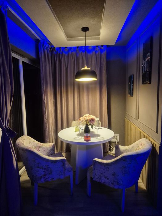 Închiriez apartament cu jacuzzi