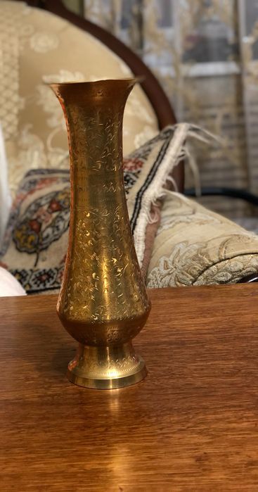 Ваза из латуни индийская