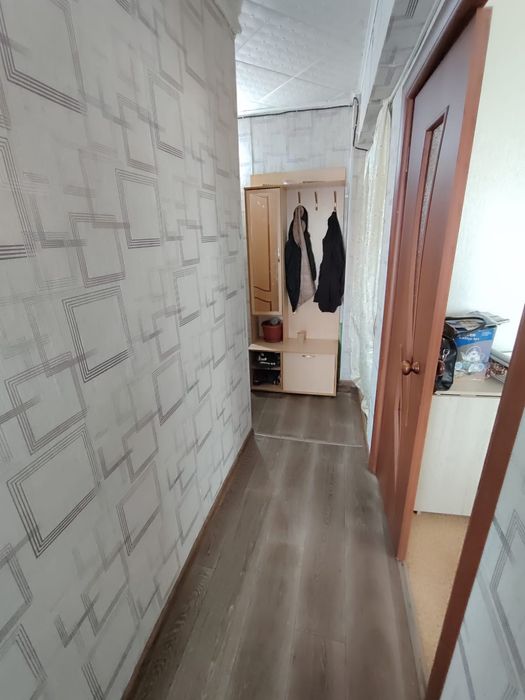 Продам 1 х комн . 2 -36, 5 этаж.