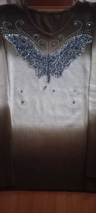 Продам женскую одежду