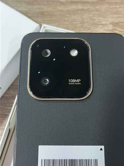 honor X7d чисто нов