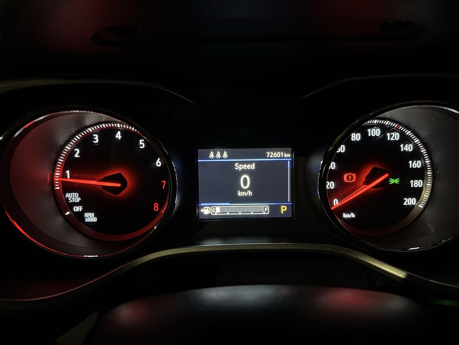 Tracker 325t redline