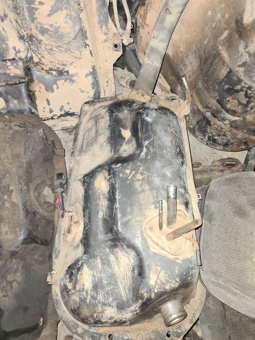 Топливный Бак Делика