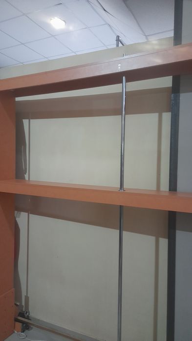 Продам шкаф,стол полки