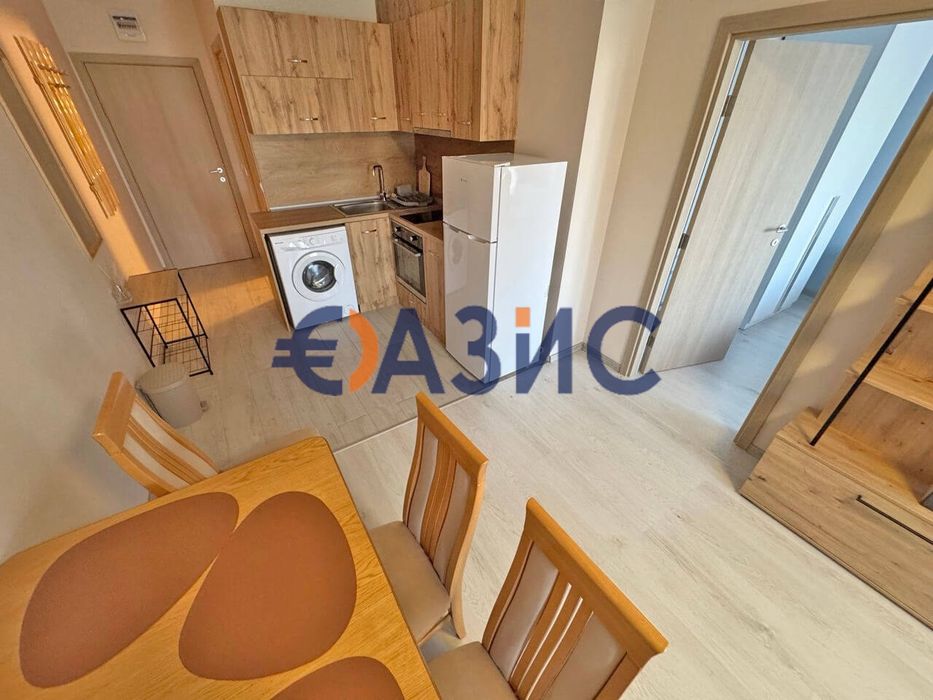 Продава се Двустаен апартамент в к.к. Слънчев бряг - 47 кв.м за 635 €/кв.м - Снимка #8