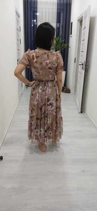 Женские платья в идеальном состоянии