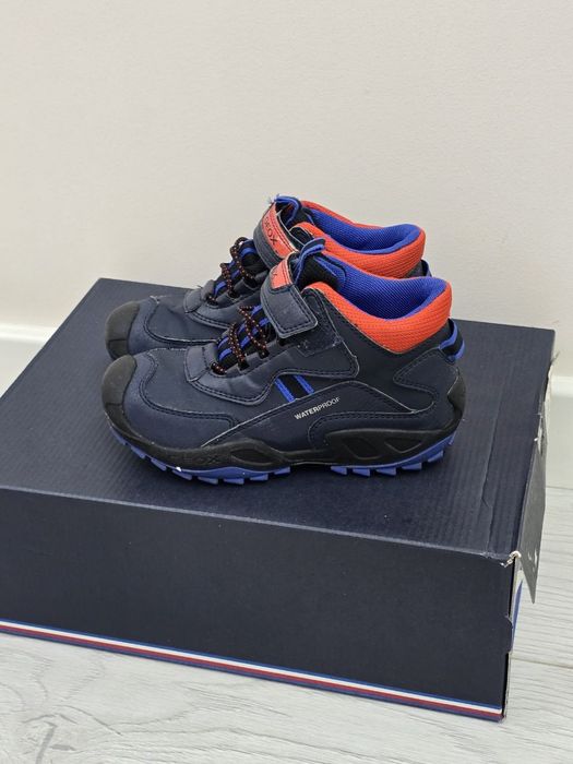 Ботиночки детские водонепроницаемые