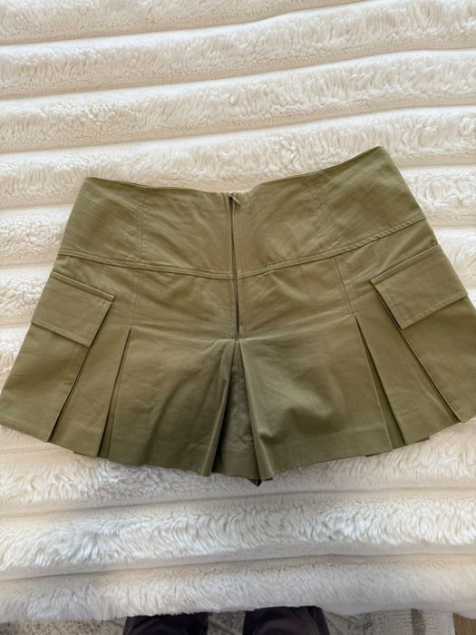 Zara пола не е използвано s размер