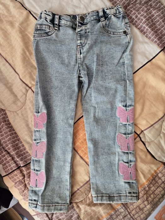 Детски дънки за момиче