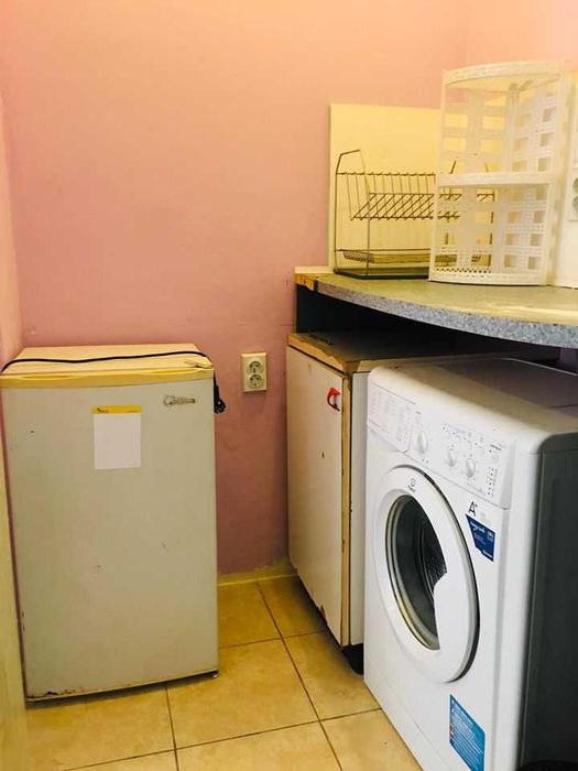 Дава се под наем Едностаен апартамент в Бургас, Меден рудник - зона А - 30 кв.м за 105 € - Снимка #10