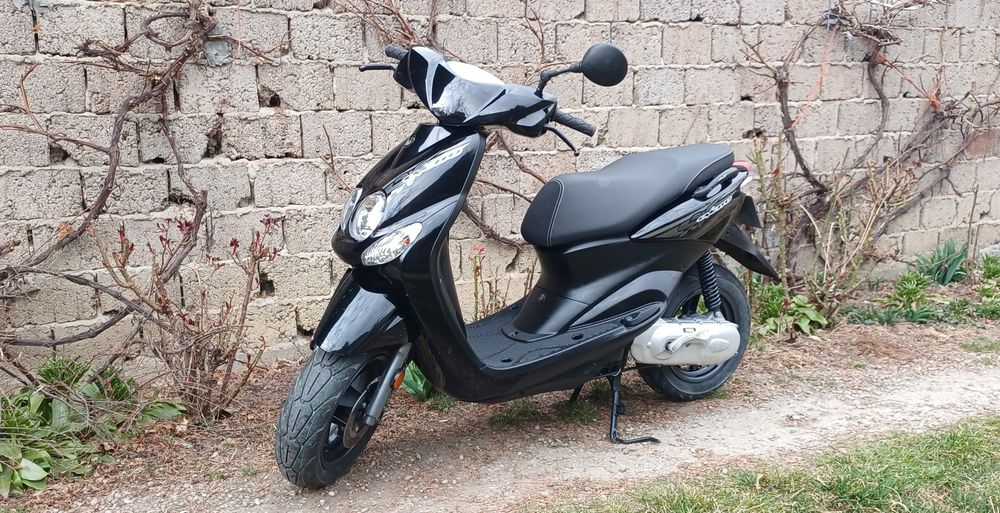 Scuter Yamaha  MBK Ovetto 50 / ca NOU!
