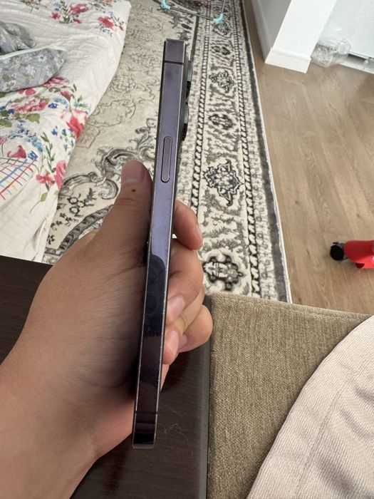 Продам Iphone 14 pro max айфон