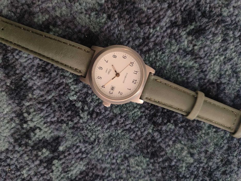 Ceas de dama Titan - impecabil