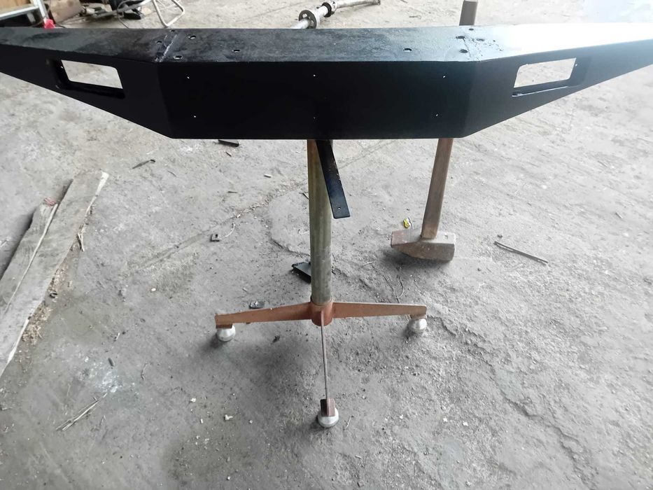 bara fata spate Suzuki