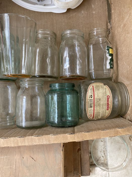 Банки стаканы разные