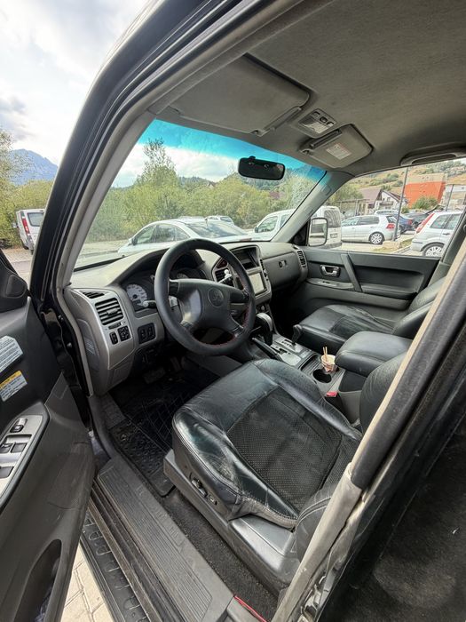 Vand Mitsubishi Pajero(pompa defecta)