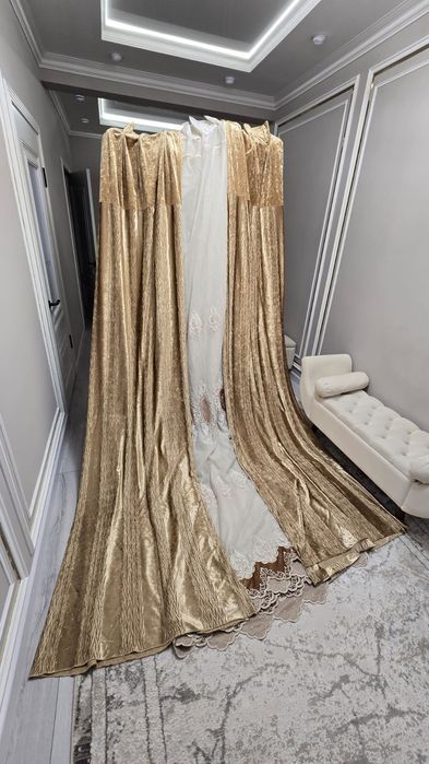 Продам комплект шторы 10000т