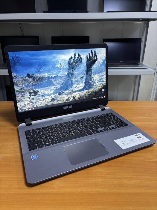 Ноутбук ASUS X507M