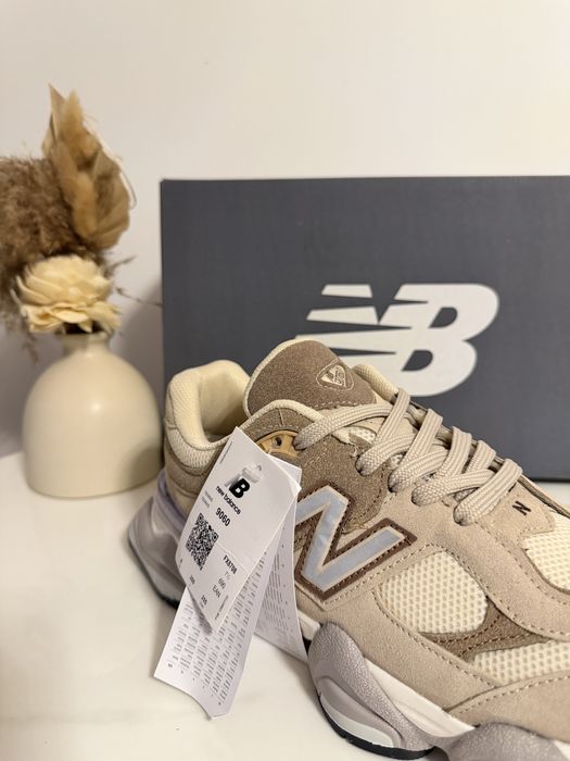 Adidasi New Balance 9060 Crem