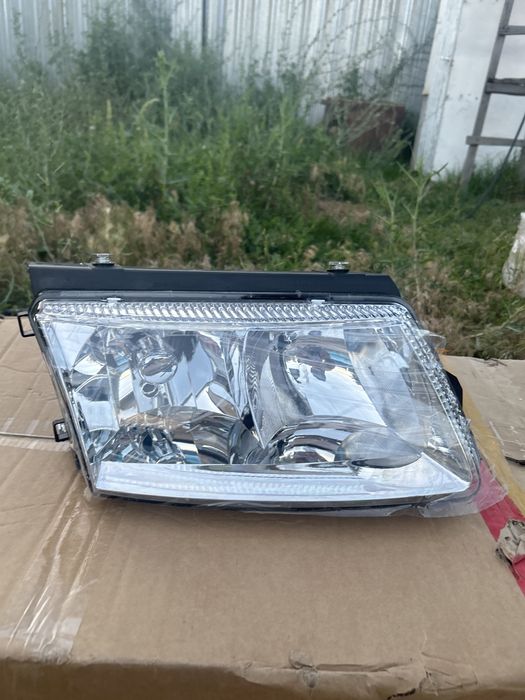 Фара пассат Б5 хрустальный