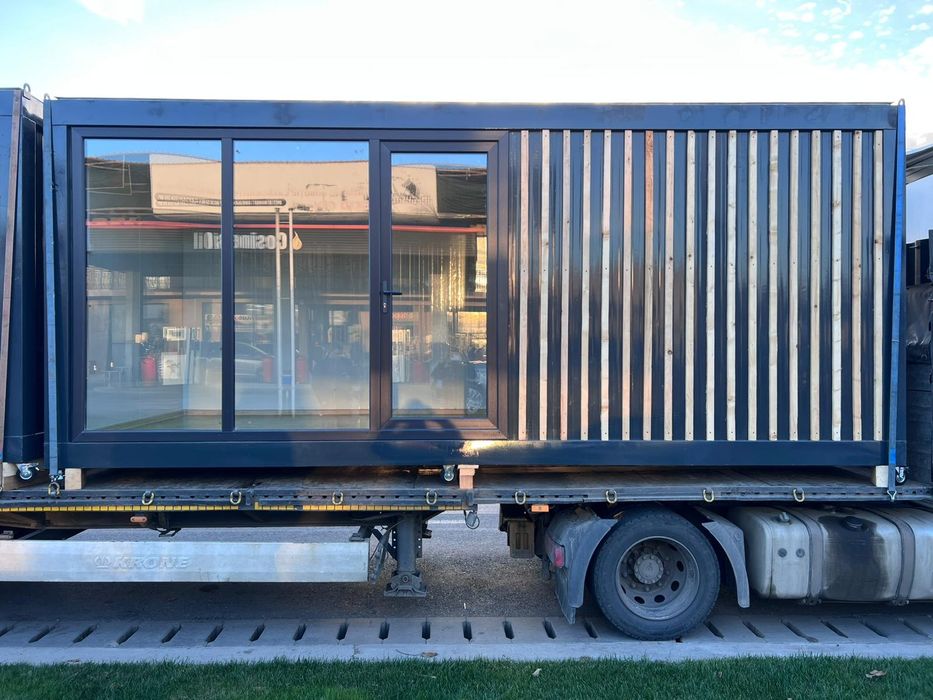 Vând containere standard