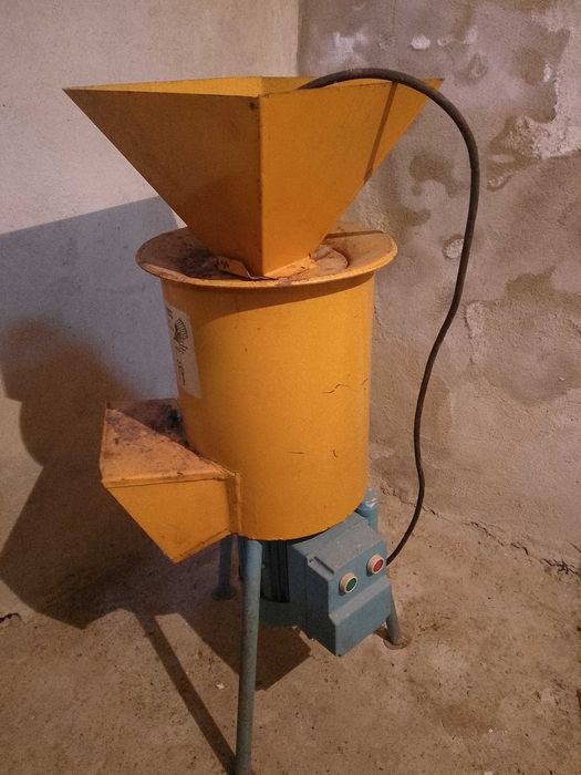 Яромелка  и роначка