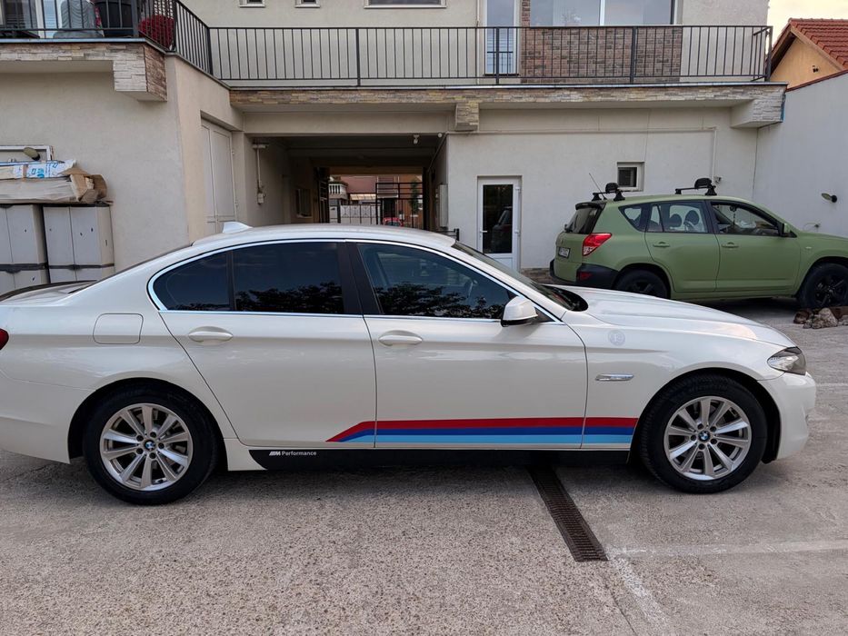 BMW 5 Series 2011 — imagine 3