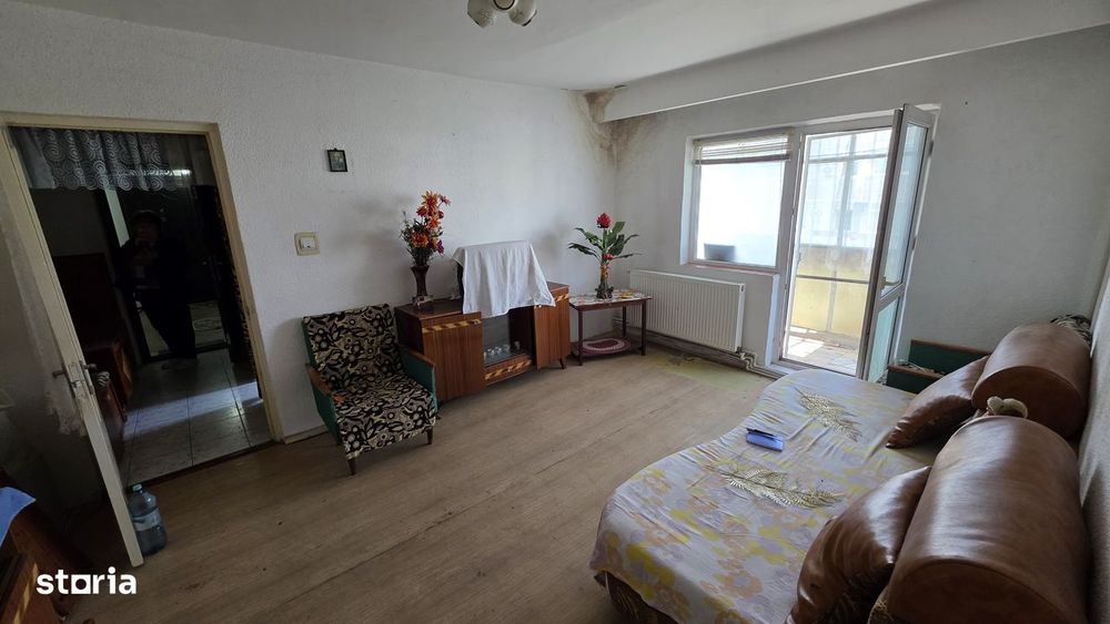Vand ap cu 2 camere str. Progresul