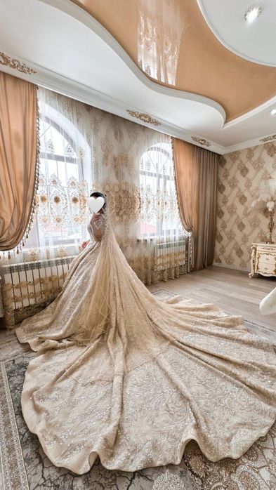 Продам свадебное платье