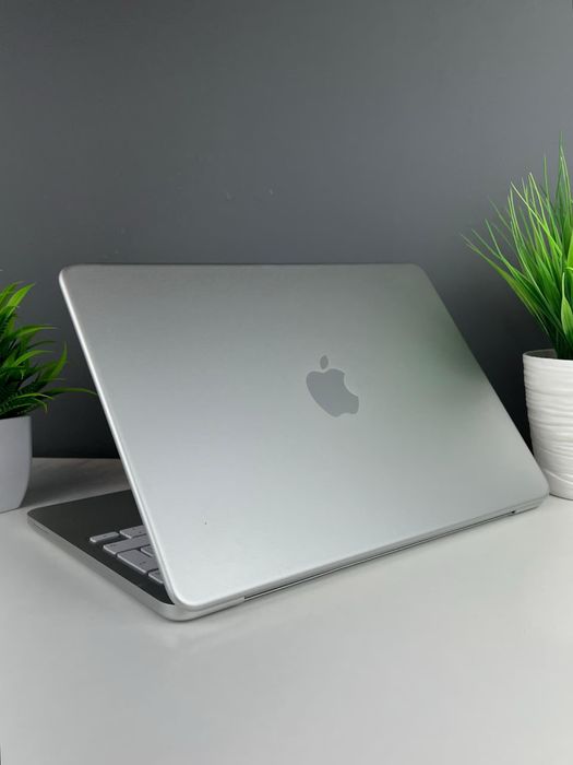 Обменяю Macbook Neo Макбук Нео