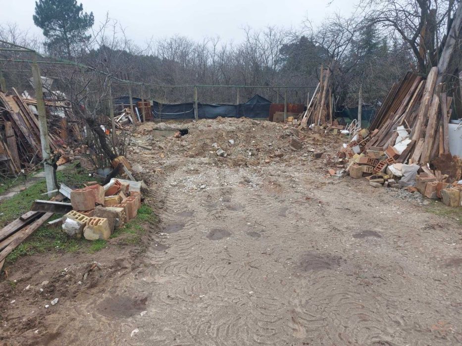 Подарявам песъчлива почва / пръст