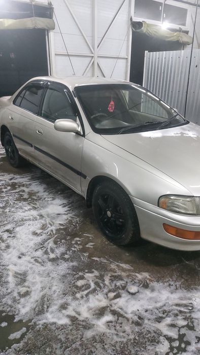 Продам Toyota Karina