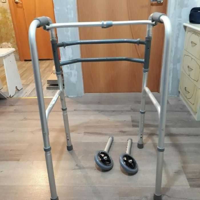 Горшок  биотуалет для пожилых, инвалидов