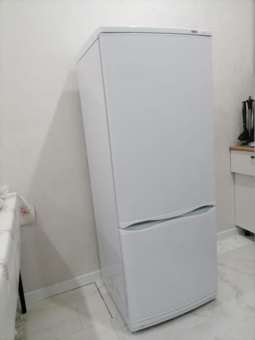 Продам холодильник б/у в нерабочем состоянии