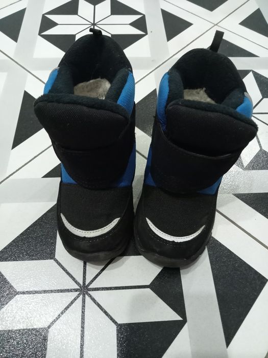 Продам зимние сапоги