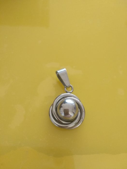 Бижута от стомана