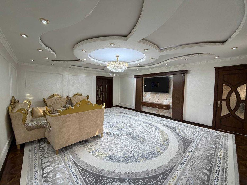 3х комнатная квартира на 3 этаже  105кв/м, в Самарканде