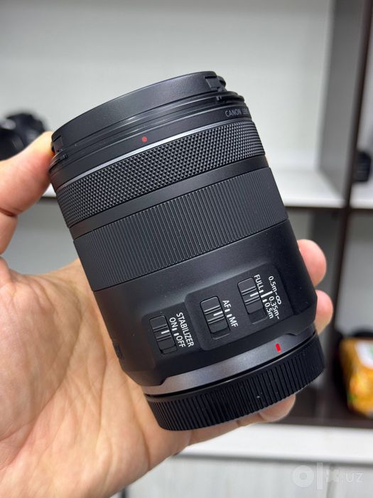 Canon R6 mark 2 +RF 85mm f2 macro is stm