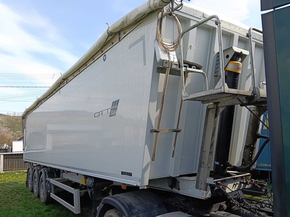 Vând semiremorcă cereale MEGA / OTTO Trailer – an 2023, stare ca nouă