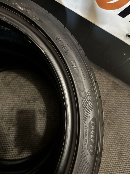 205/45 R17 88W XL - Goodyear Asymmetric 5 Oferta